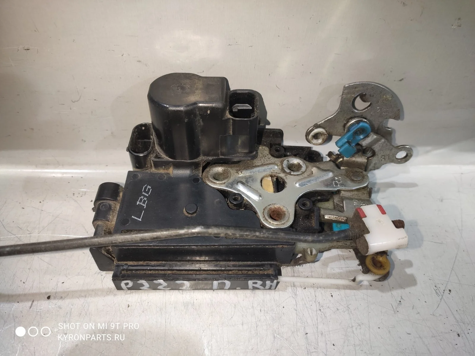 Замок двери SsangYong Rexton 2008 Y250