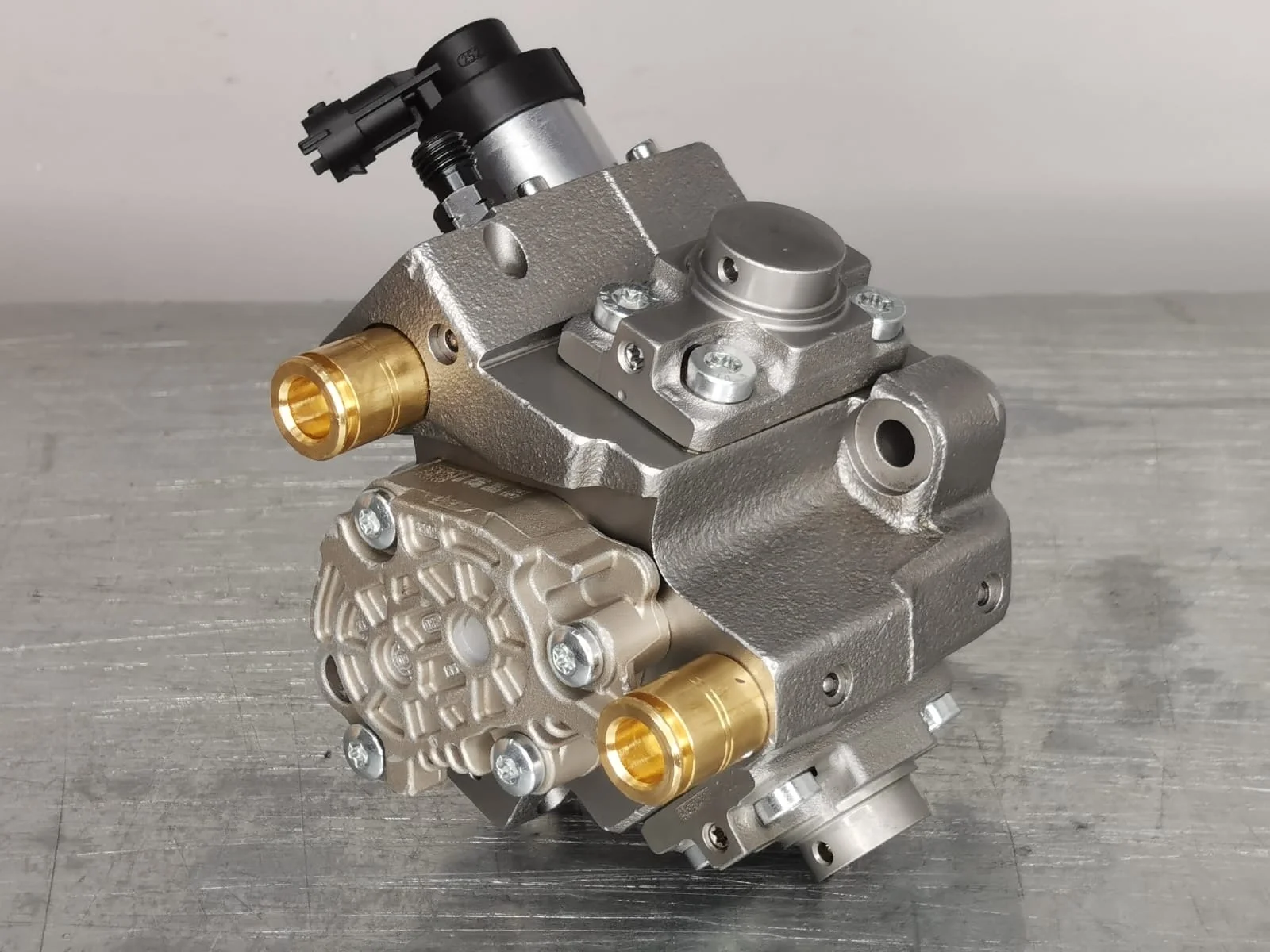 ТНВД Портер 2, Соренто D4CB 0445010207, 331004A420