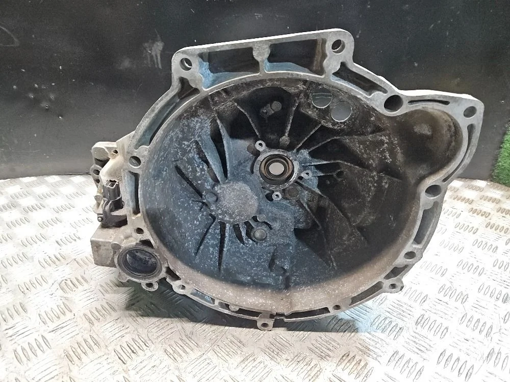 Колокол МКПП на Ford Focus 2 1.6