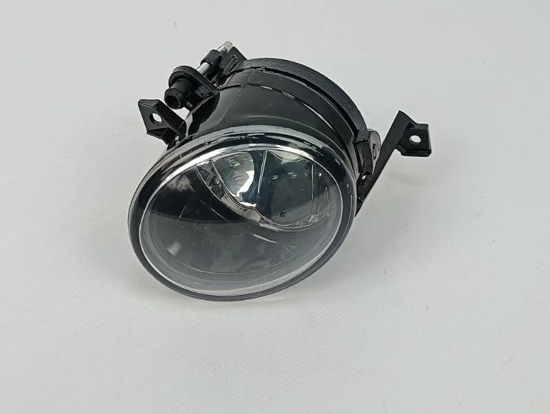 Фара противотуманная Volkswagen