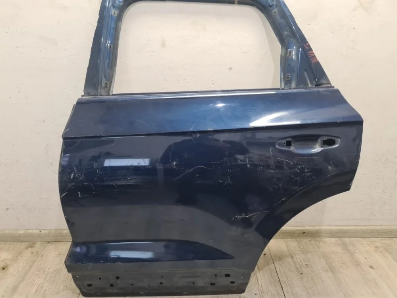 Дверь VW Touareg 3 2019- CR7