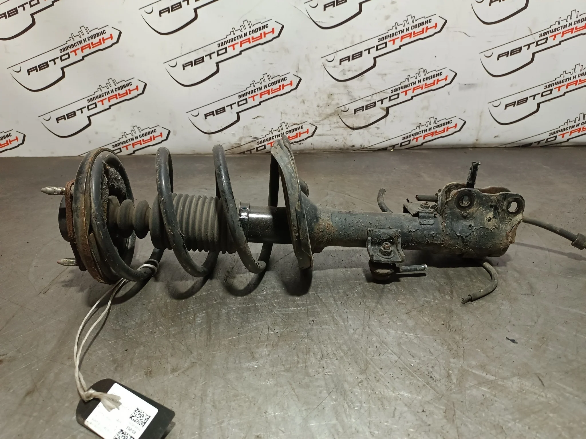 СТОЙКА ХОДОВКИ MITSUBISHI ПЕРЕД ПРАВО 4060A174 TA1387