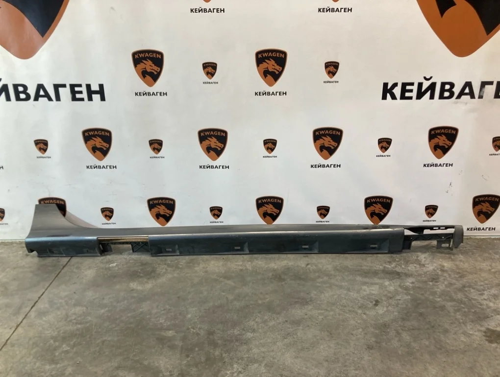 Накладка порог наружная Audi A7 2012 C7