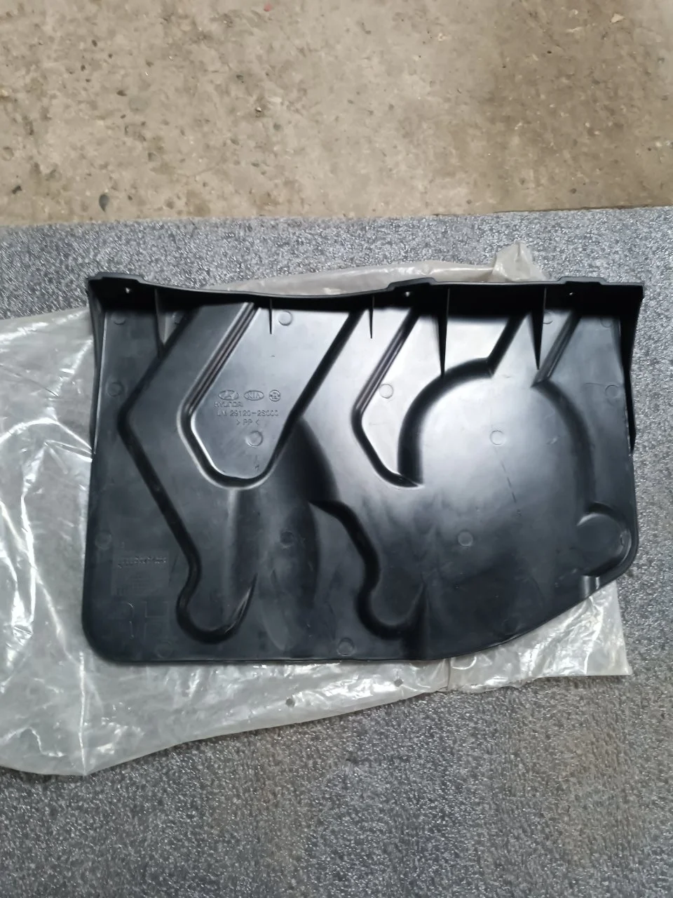 Защита ДВС Kia Sportage 3 291202S000, правая