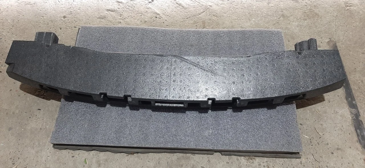 Наполнитель бампера Skoda Rapid 5JH807251, передний