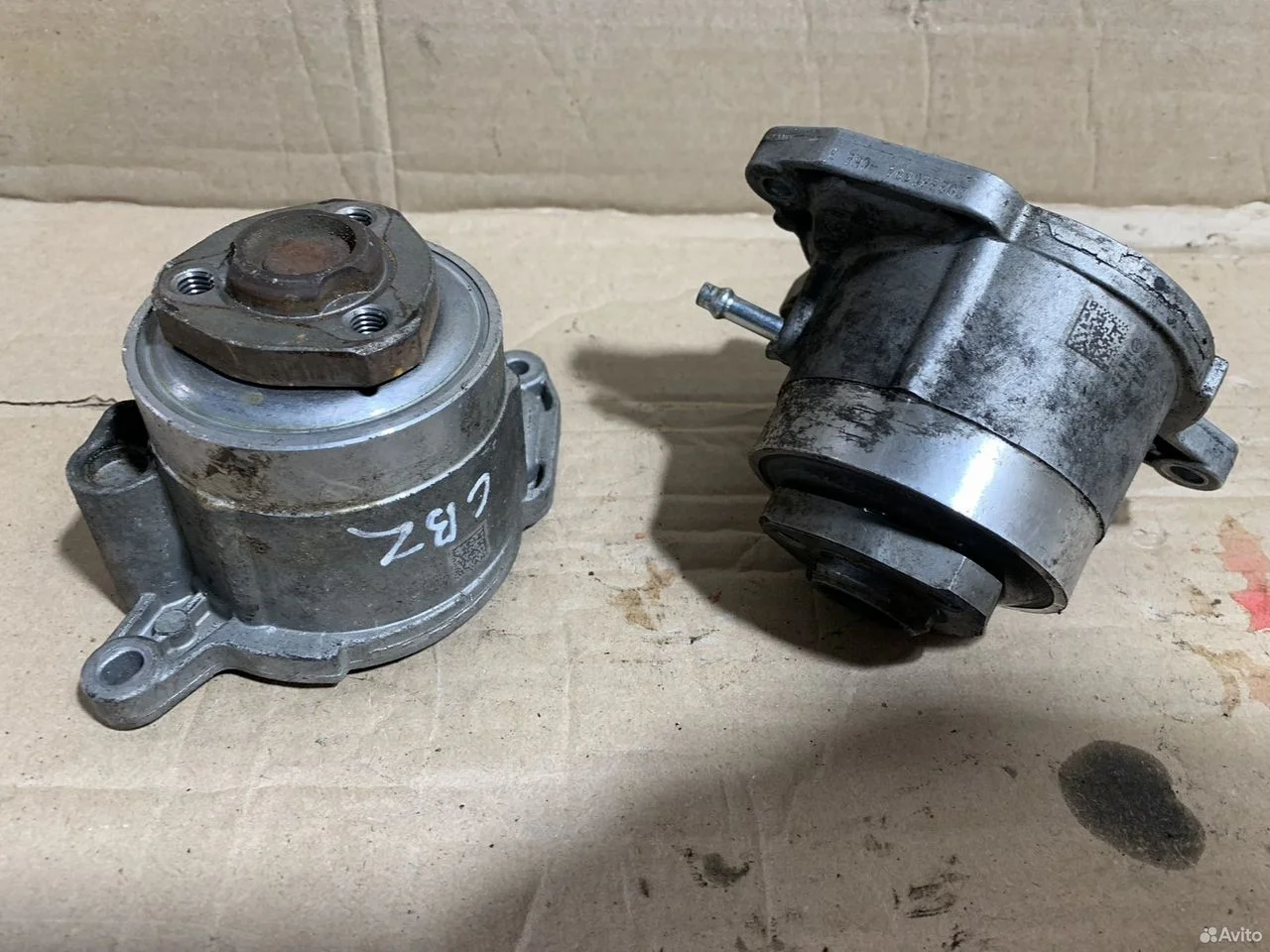 Водяной насос 1.2 cbz vw t caddy golf 03f121004e