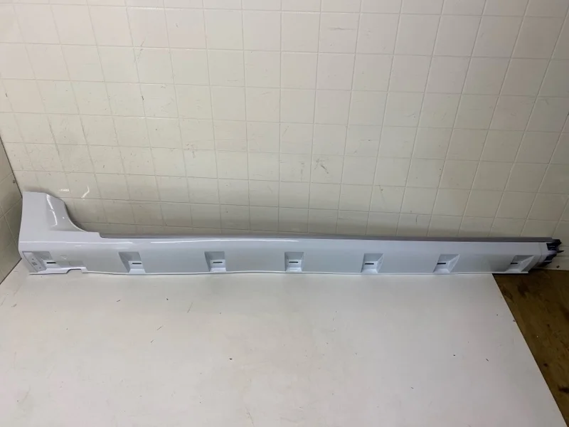 Порог NISSAN TERRANO 2010 2011 2012 2013 2014 2015 2016 2017 2018 2019 2020 2021 2022 768506677R D10, правый