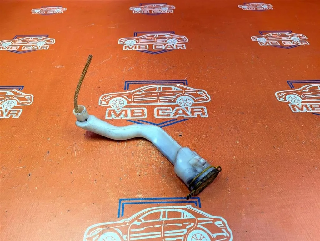 Горловина бачка омывателя Mercedes-Benz