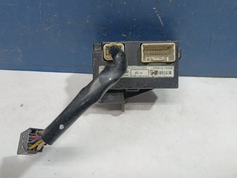 Блок управления ЭУР Lexus GS 3 2005-2012 8922730020