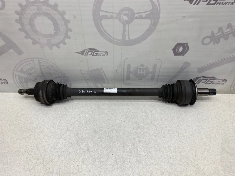 Привод задний Mercedes-benz 2013 W212