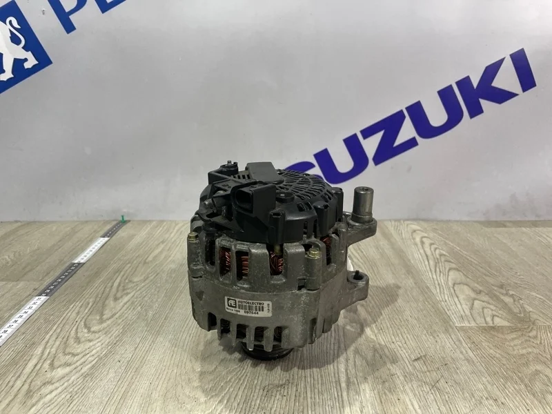 Генератор FORD FOCUS 3 2013