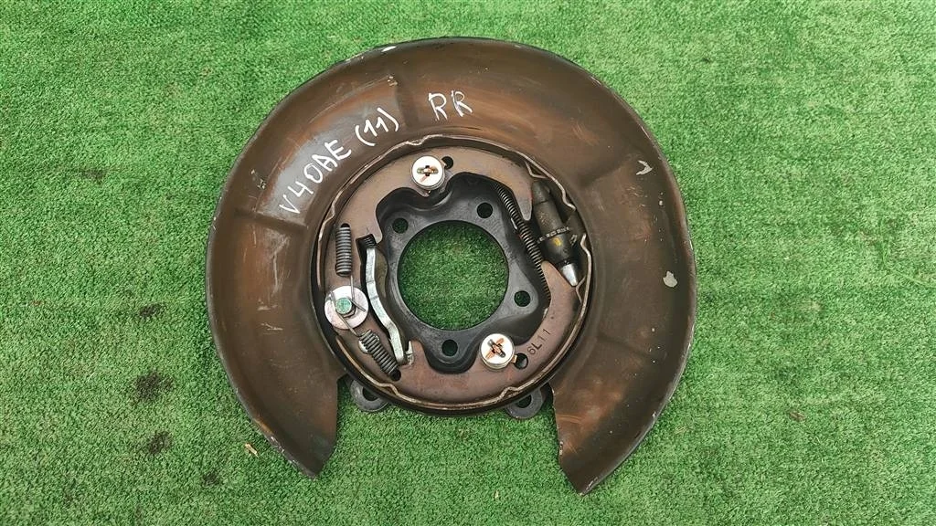 Б.у. щиток тормозного диска TOYOTA CAMRY V40 ACV40 TOYOTA CAMRY V40 ACV40