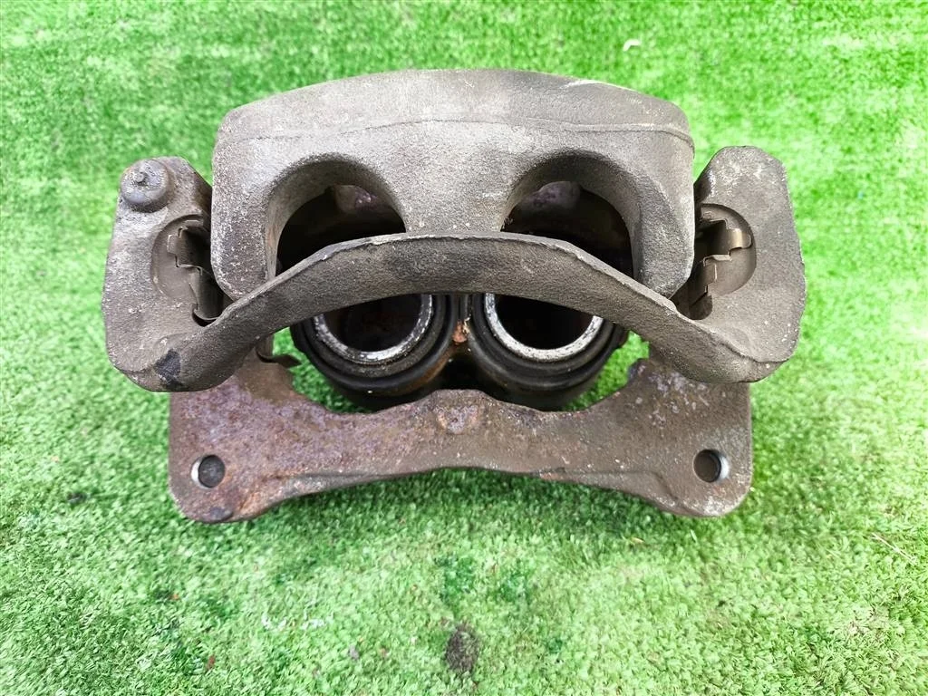 Б.у. суппорт MITSUBISHI PAJERO V75W MITSUBISHI PAJERO V75W