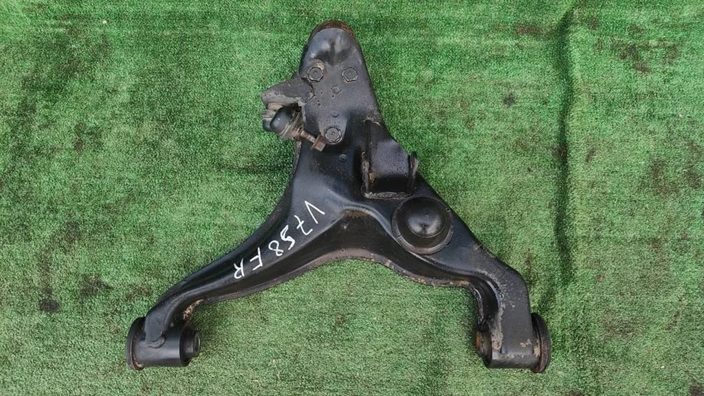 Б.у. рычаг MITSUBISHI PAJERO V75W MITSUBISHI PAJERO V75W