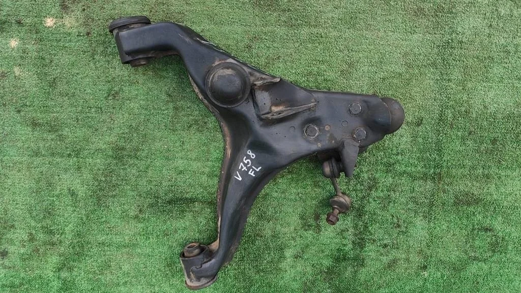 Б.у. рычаг MITSUBISHI PAJERO V75W MITSUBISHI PAJERO V75W