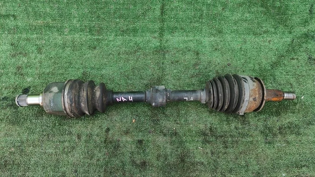 Б.у. привод MITSUBISHI GRANDIS NA4W MITSUBISHI GRANDIS NA4W