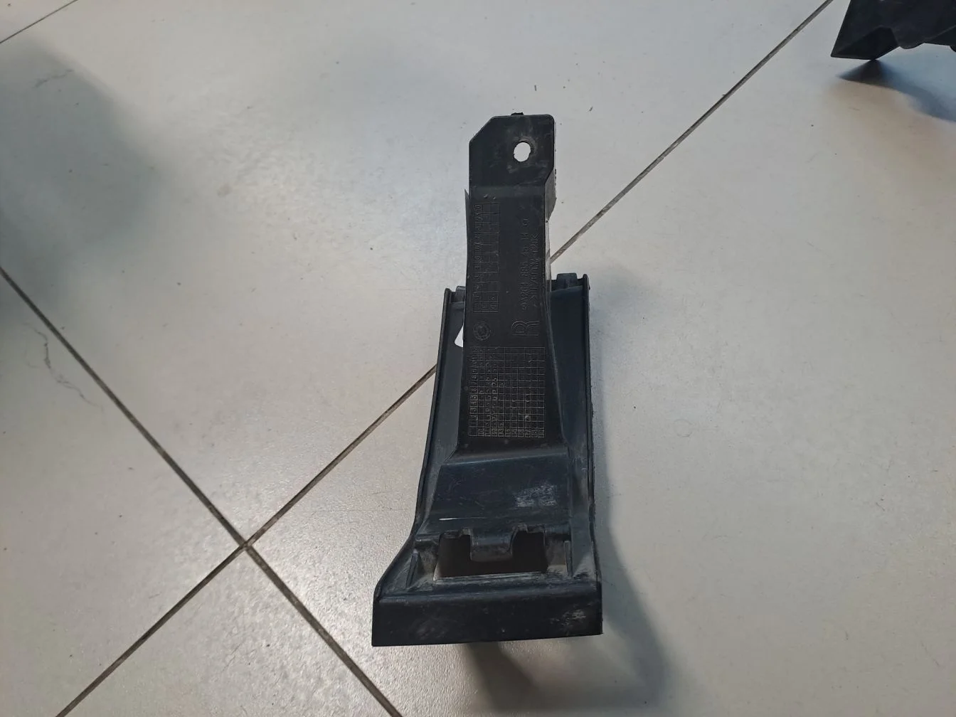 Кронштейн бампера заднего правый для Mercedes C-klasse W204 2007-2015