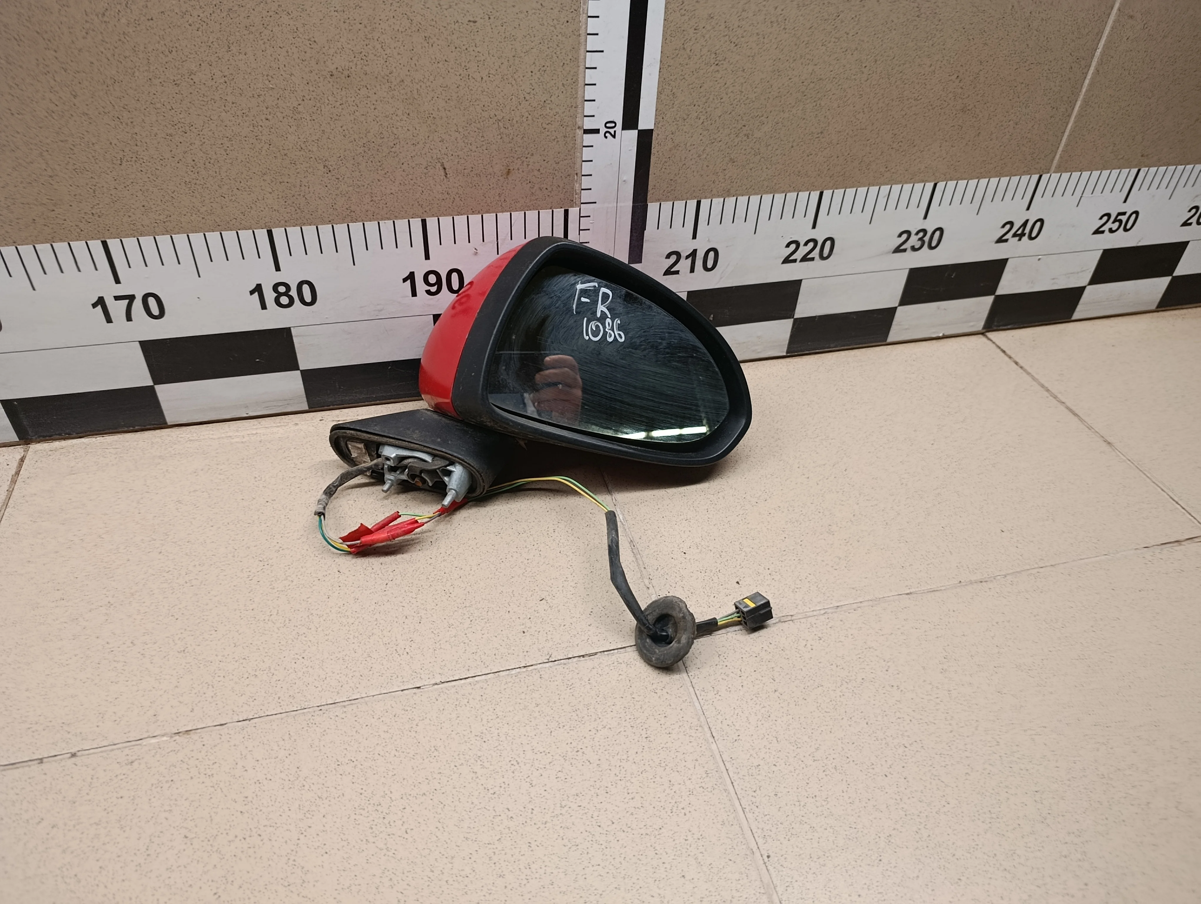 Зеркало правое электрическое Corsa D 2006-2015