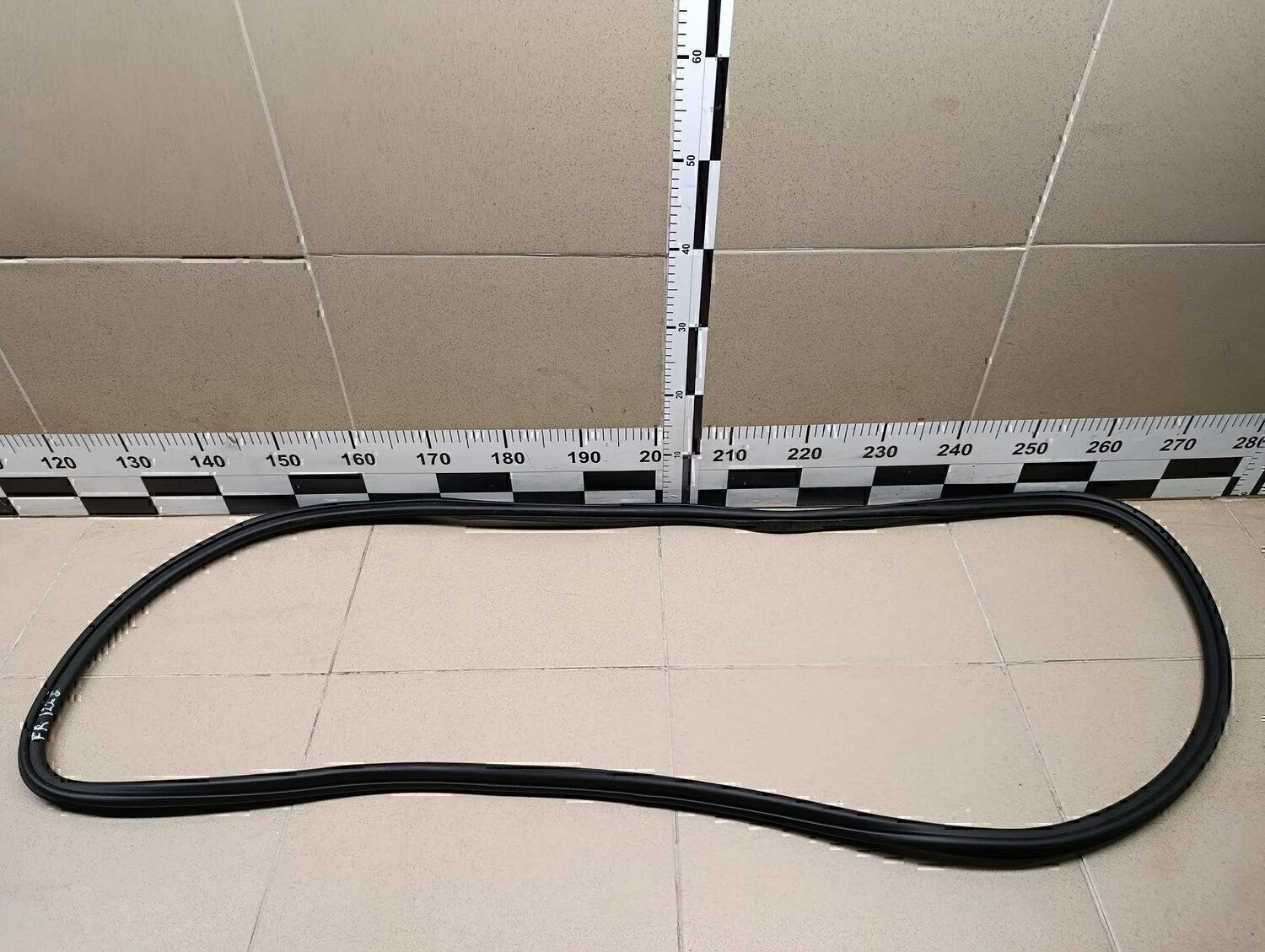 Уплотнитель (внутри) A4 [B8] 2007-2015