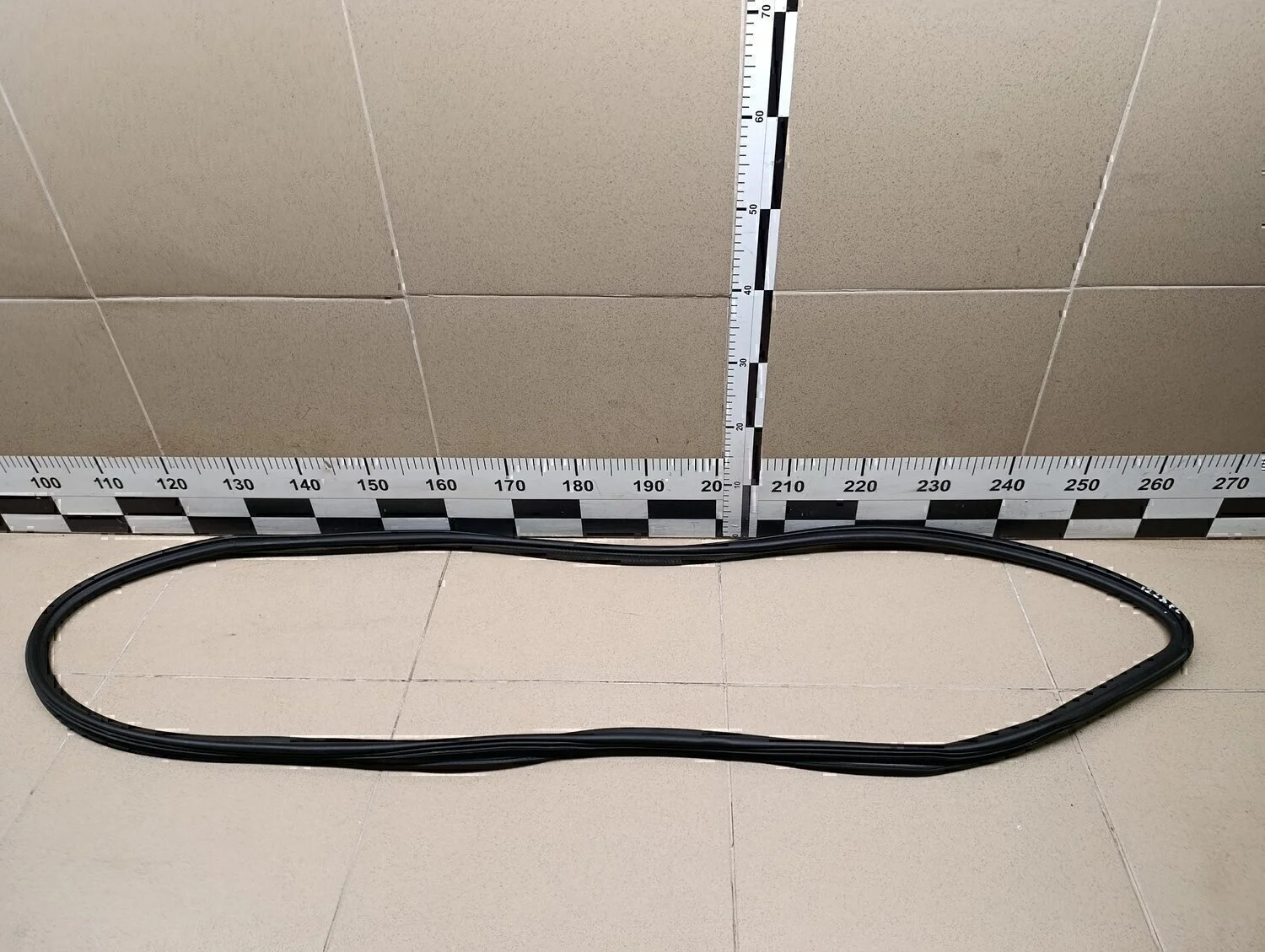 Уплотнитель (внутри) A4 [B8] 2007-2015