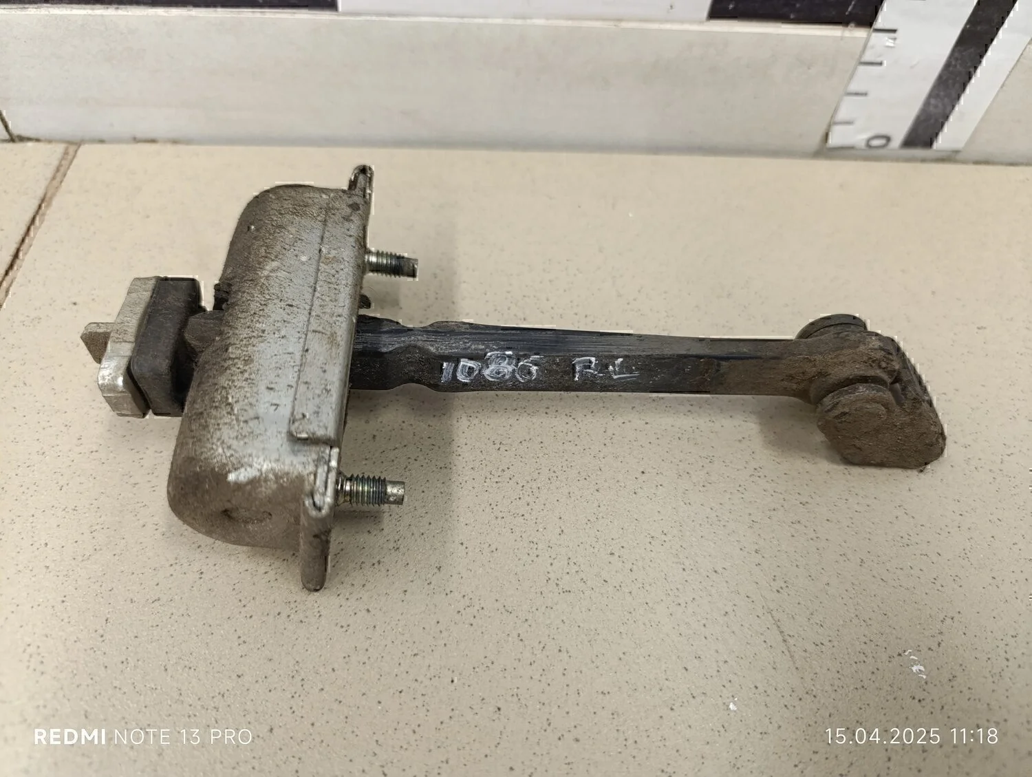 Ограничитель двери Corsa D 2006-2015