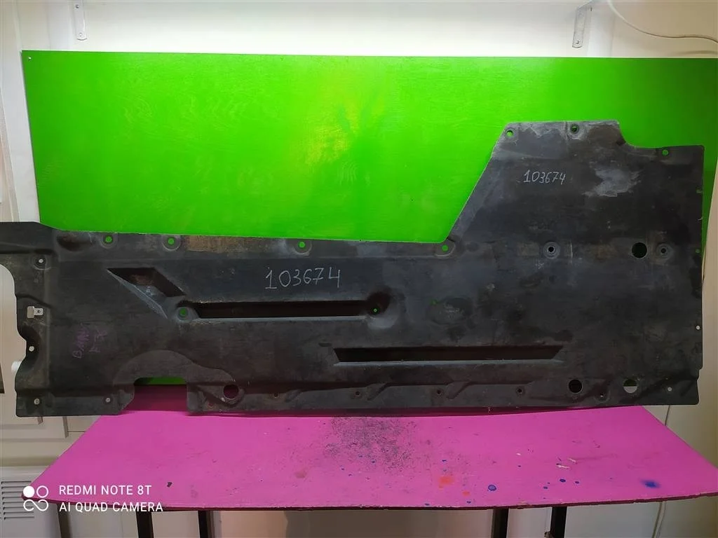 Защита днища правая BMW 3 F30 51757241834