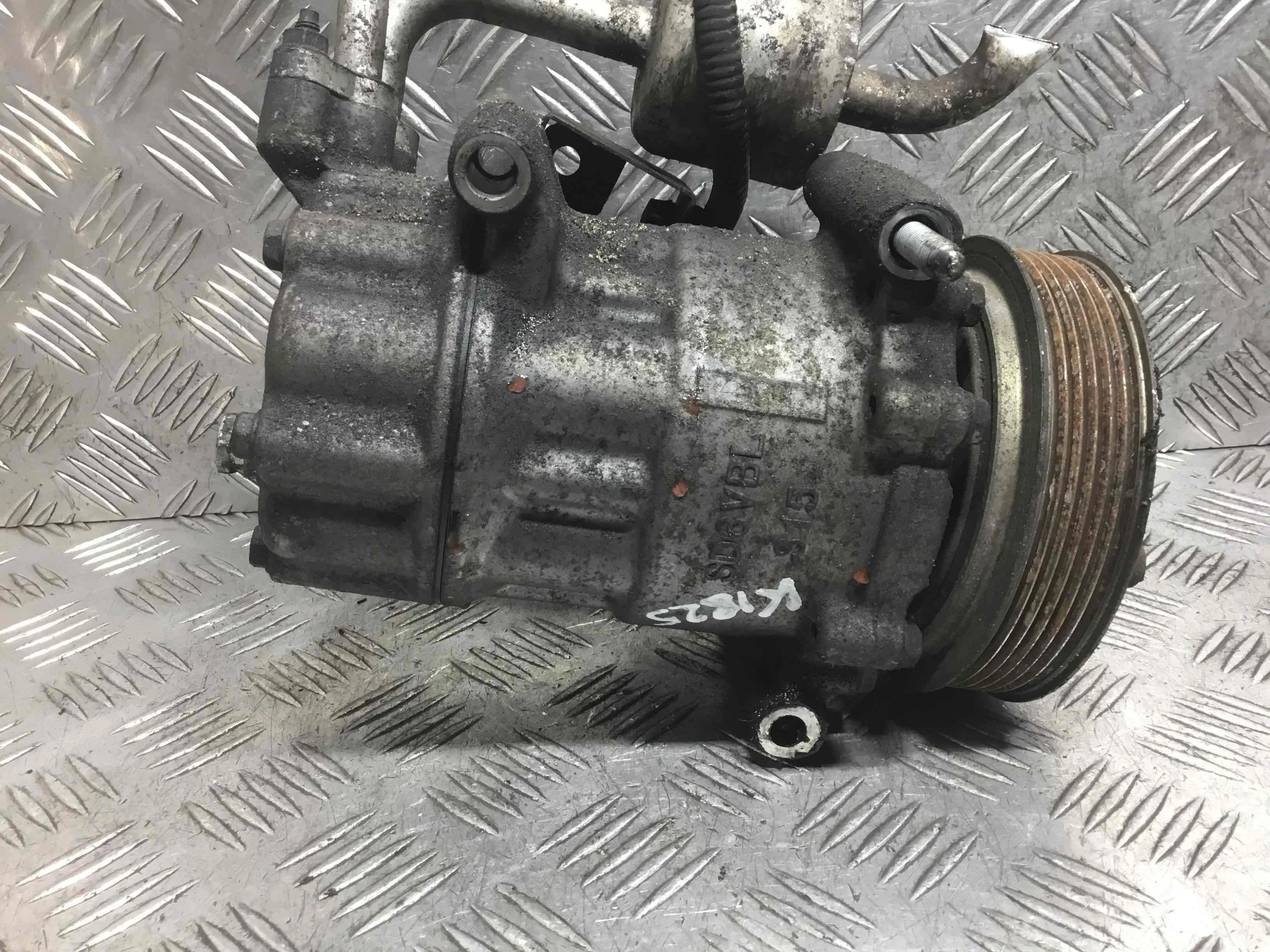 Компрессор кондиционера Suzuki SX4 1 поколение (2006-2014) дизель 1.6 HDi Механика Х/б