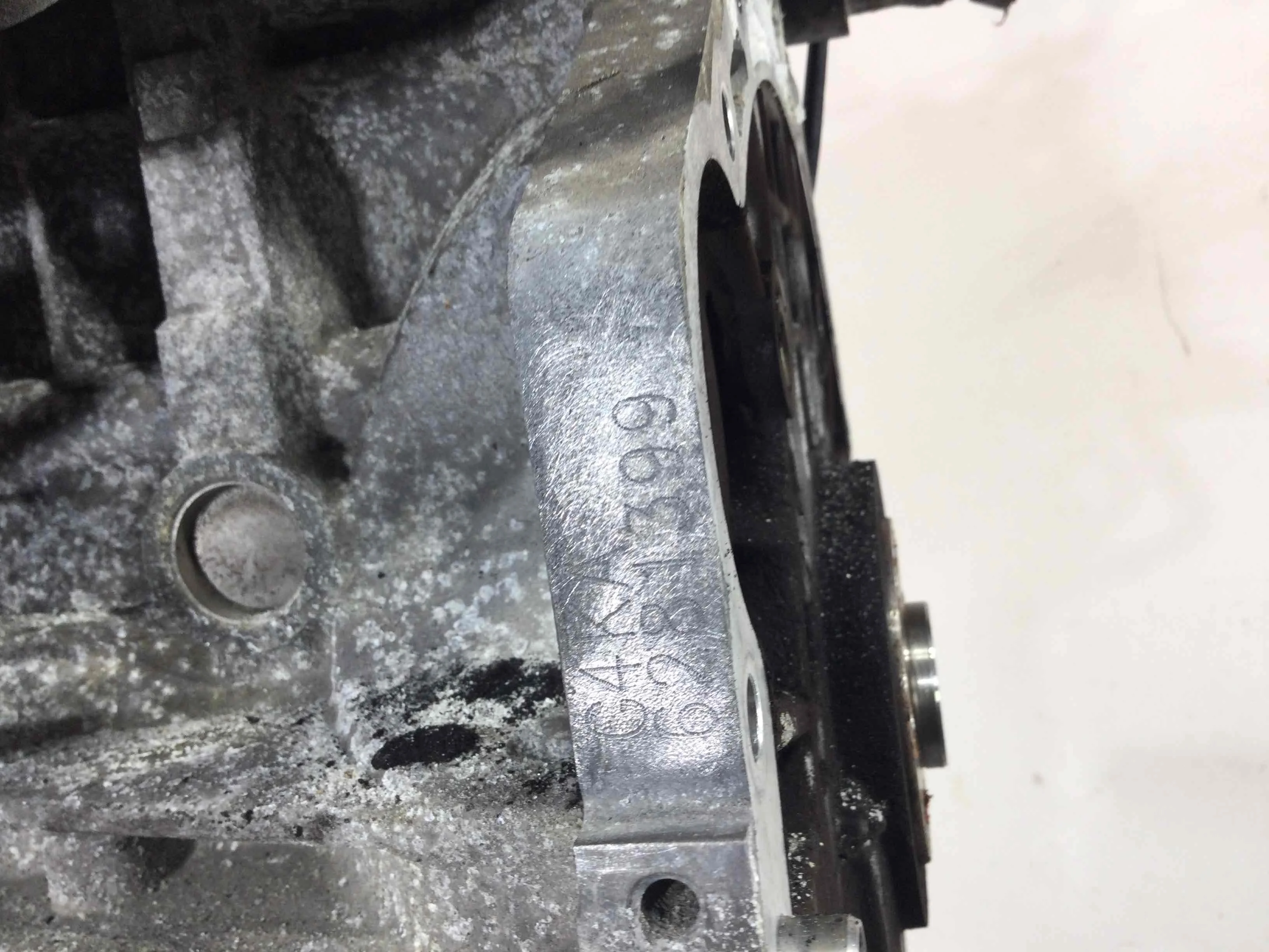 Двигатель Kia Magentis 1 поколение (рестайлинг) (2003-2006) бензин 2.0 i Механика Седан