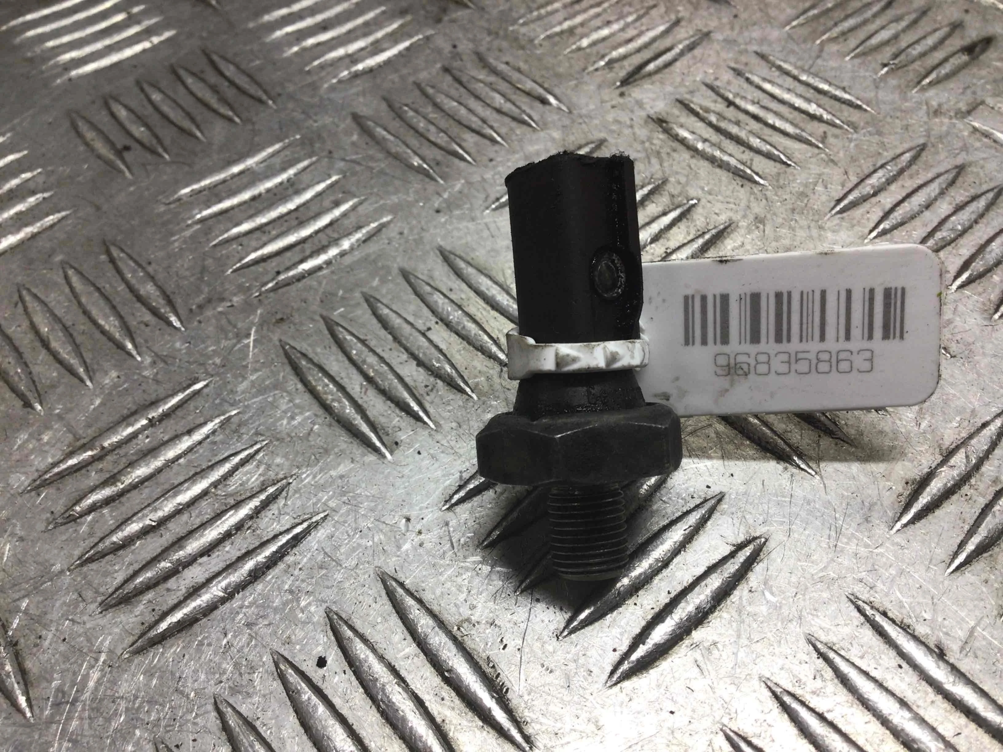 Датчик давления масла Audi 80 80 B4 (8C) 1991 - 1995 дизель 1.9 TDI Механика Универсал