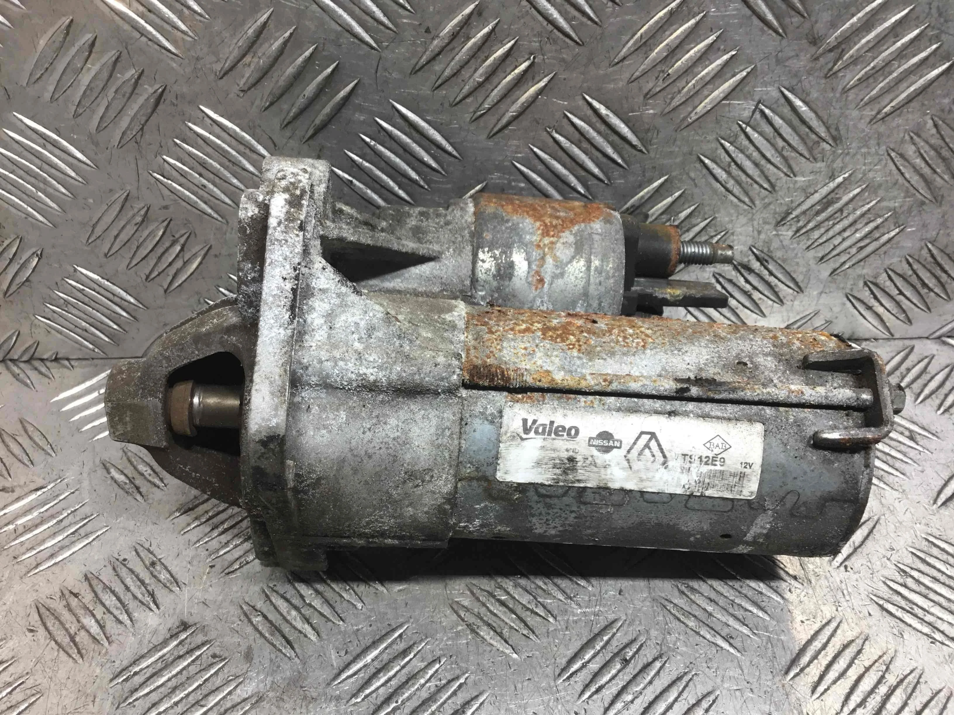 Стартер DACIA Sandero 2 поколение (2012-2016) дизель 1.5 dCi Механика Х/б