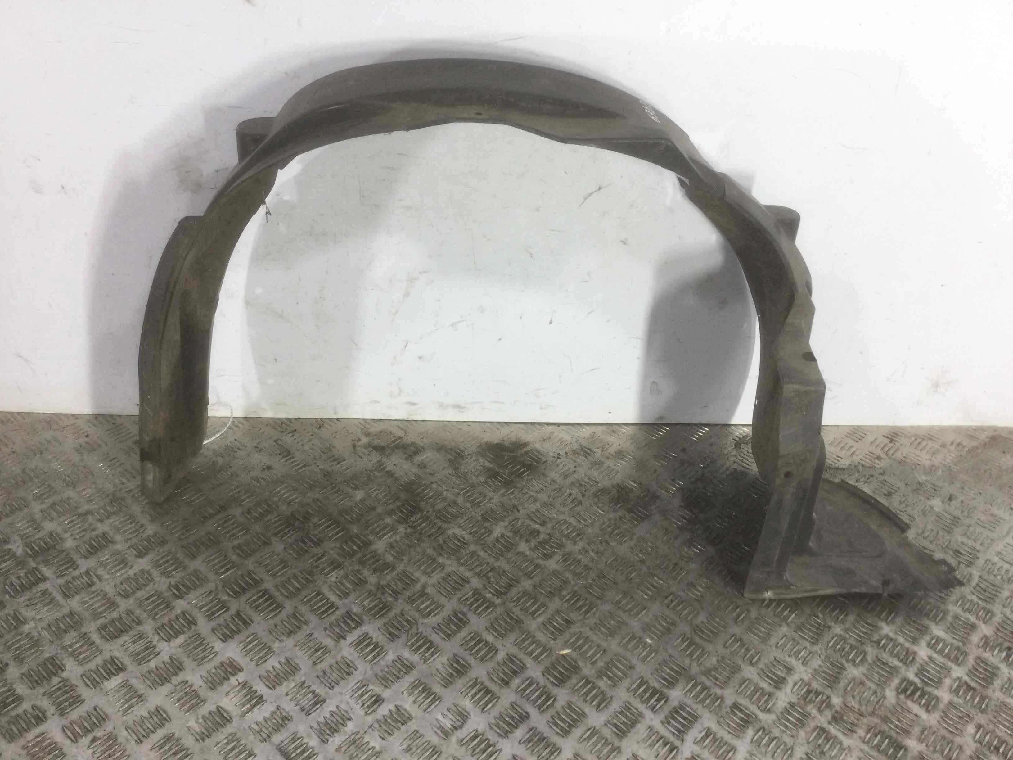 Защита арок передняя левая (подкрылок) Suzuki Swift 3 поколение (2004-2011) бензин 1.3 i Механика Х/б