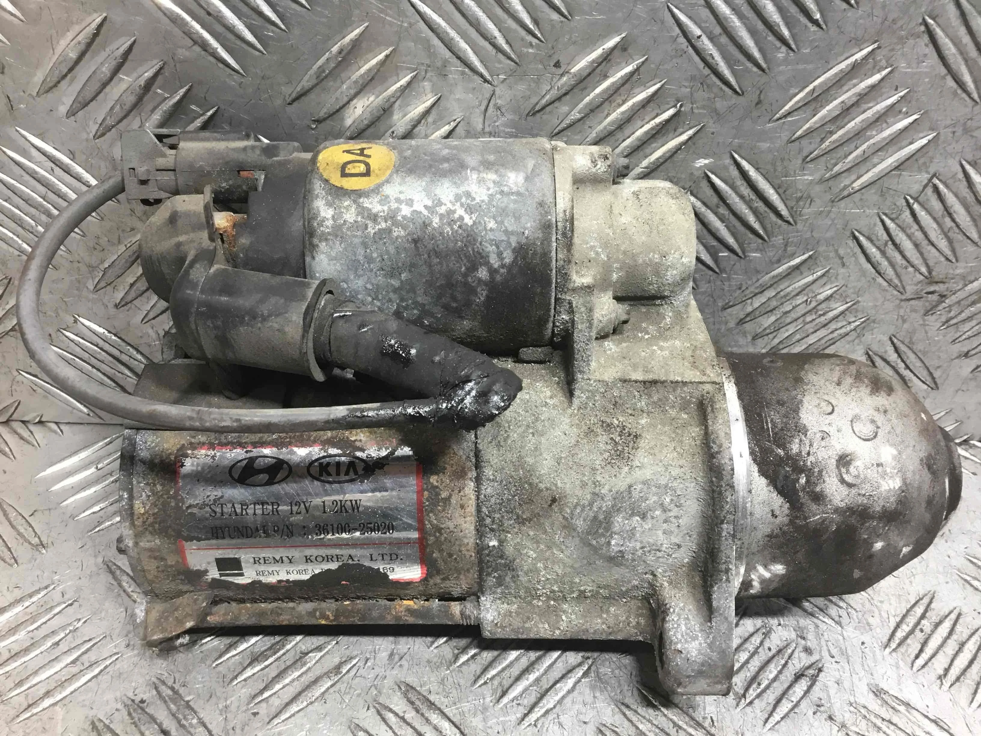 Стартер Kia Magentis 1 поколение (рестайлинг) (2003-2006) бензин 2.0 i Механика Седан