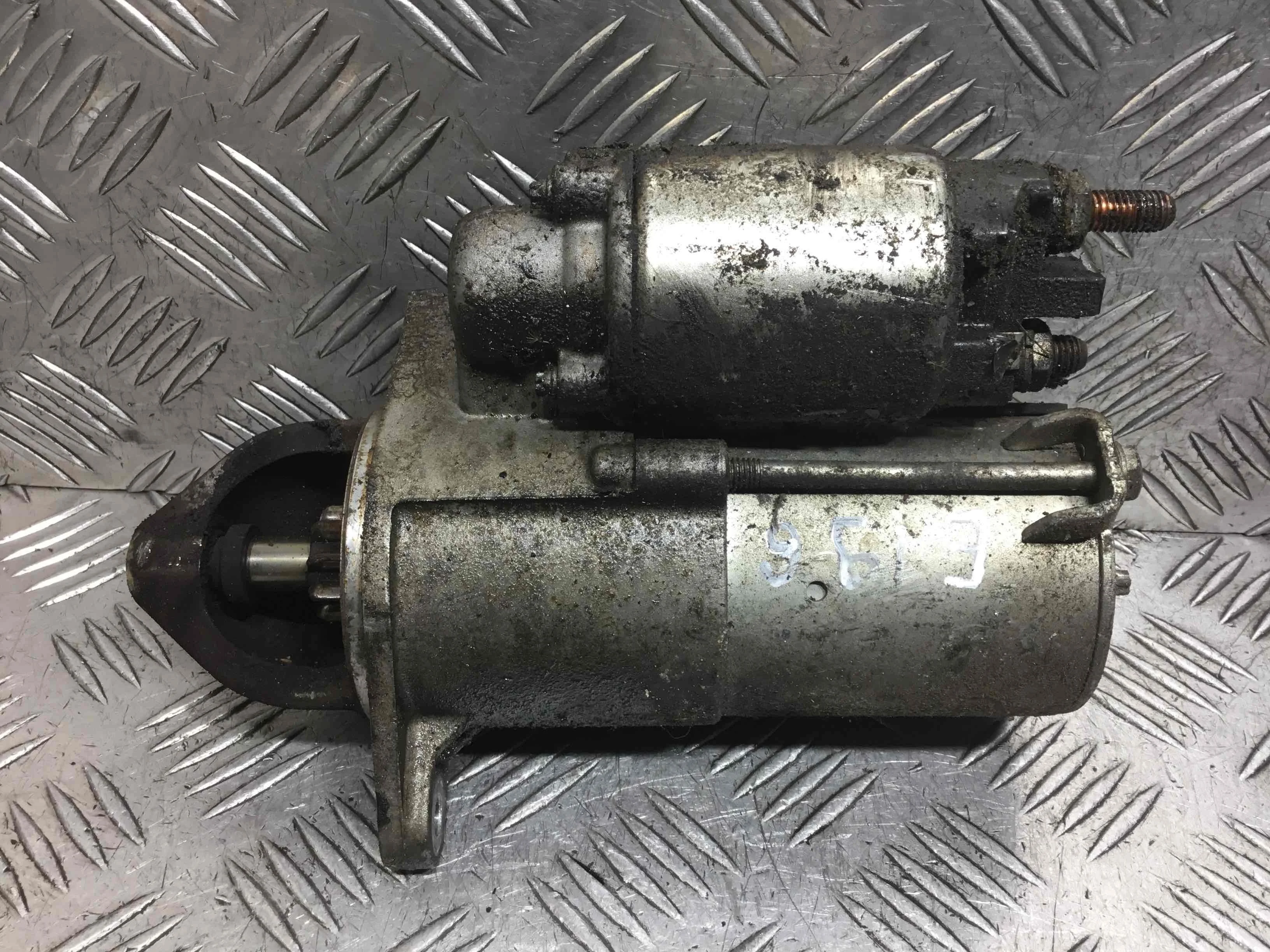 Стартер Opel Astra H 2004-2007 бензин 1.8 i Механика Х/б