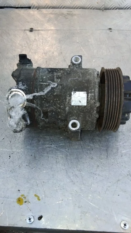 Компрессор кондиционера opel Corsa 2007 D