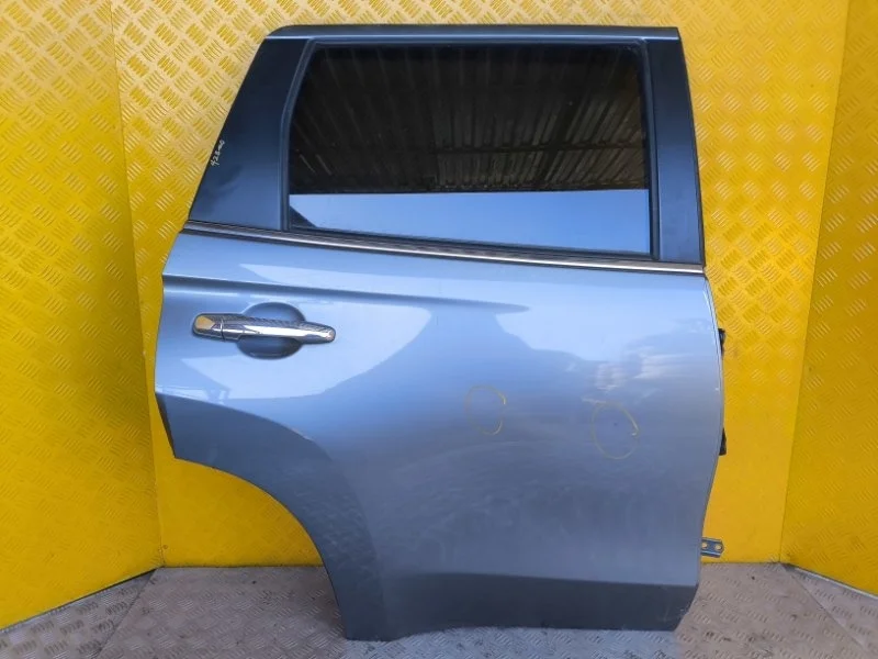 Дверь задняя правая Mitsubishi Pajero Sport Iii (2015-Н.в.) 2016 5730B564 ВНЕДОРОЖНИК 2.4 D 4N15