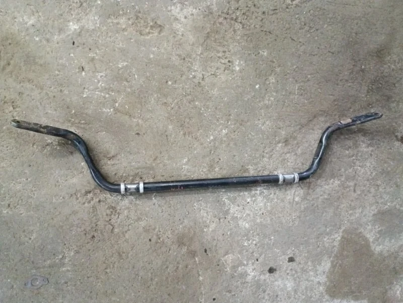 Стабилизатор подвески (поперечной устойчивости) передний Nissan Pathfinder (R51M) 2004-2013 2008 54611EB30B 2.5 D YD25DDTI