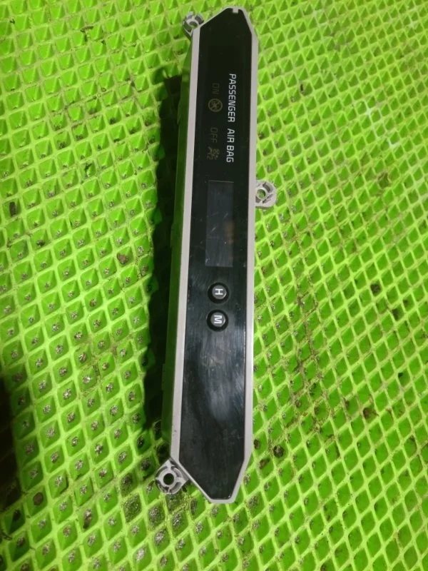 Информационный дисплей Kia Sorento 2 2013 945102P105 УНИВЕРСАЛ G4KE