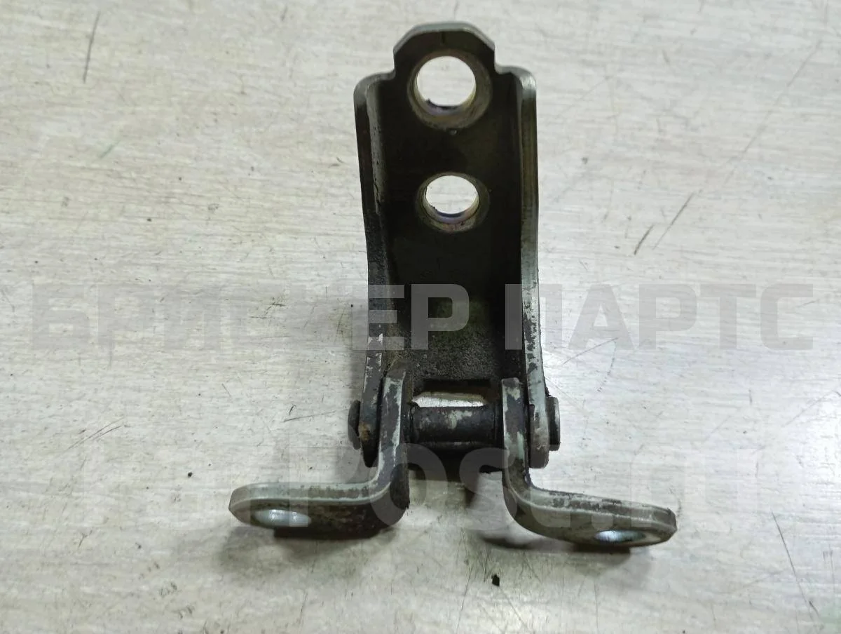 Петля двери пер левой Хонда Цивик 8 4D (FD)