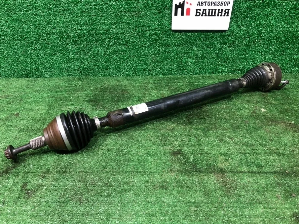 Привод Skoda Octavia 2013 5Q0407272BN A7 CJZA, правый