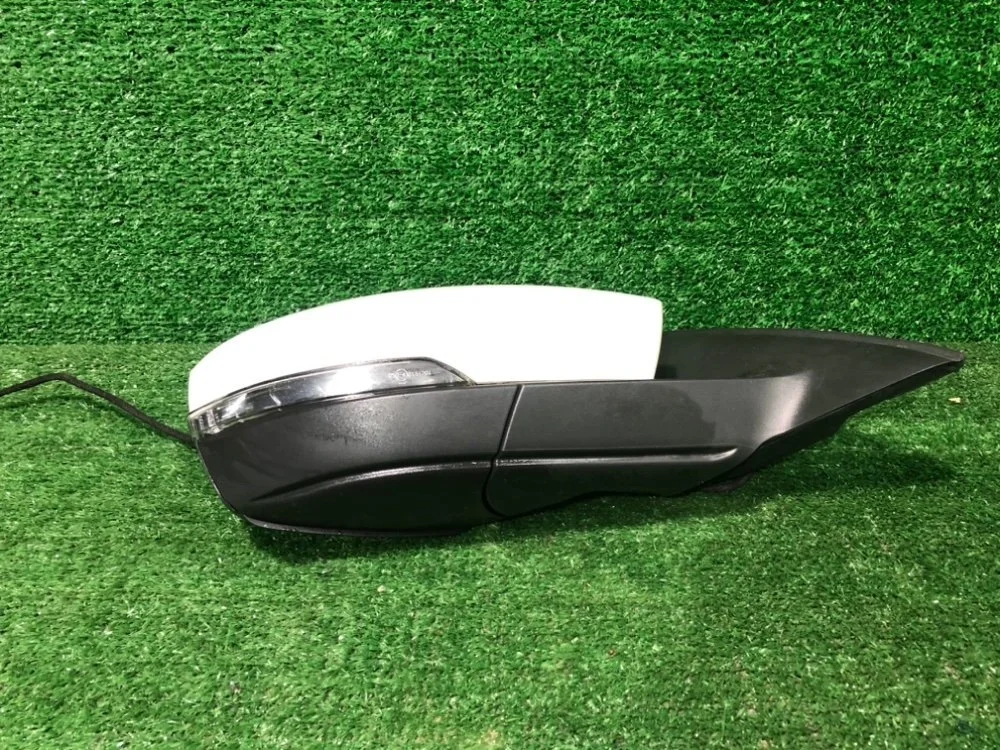 Зеркало Skoda Octavia 2013 5E1857508N A7 CJZA, правое