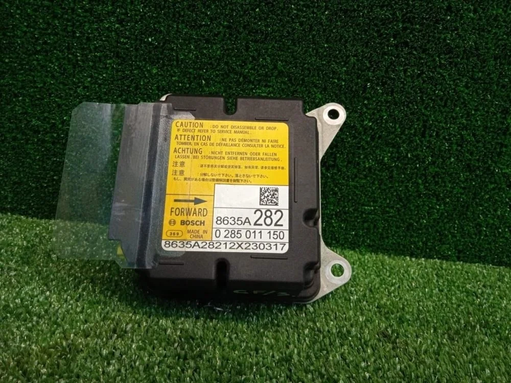 Блок управления SRS Mitsubishi Outlander 2012 8635A282 GF 4B11