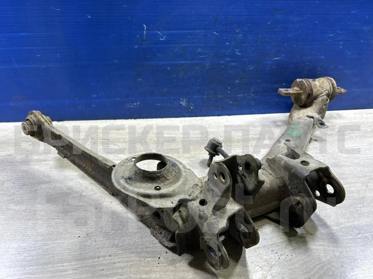 Рычаг задний правый Хонда Цивик 8 4D (FD)