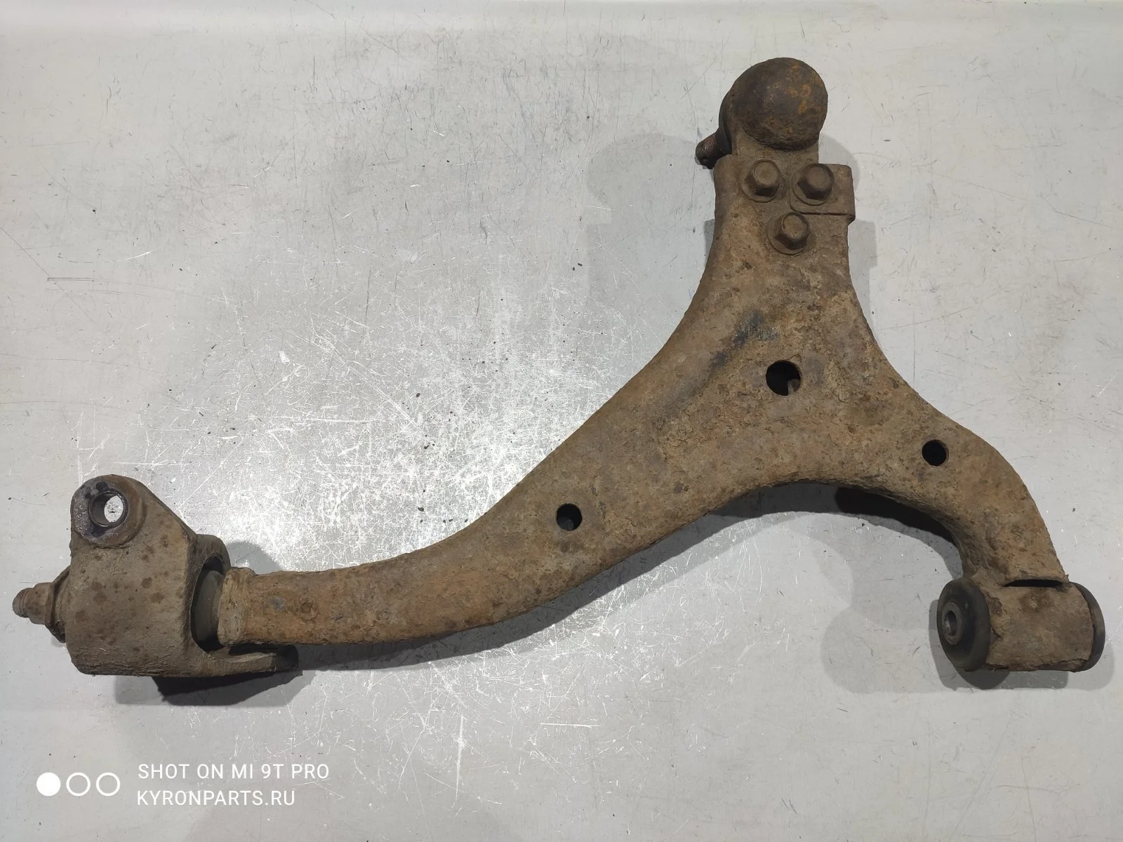 Рычаг подвески SsangYong Actyon 2014 C200