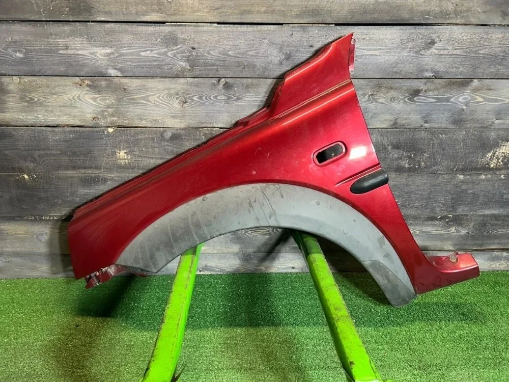 Крыло переднее левое Land Rover Freelander I