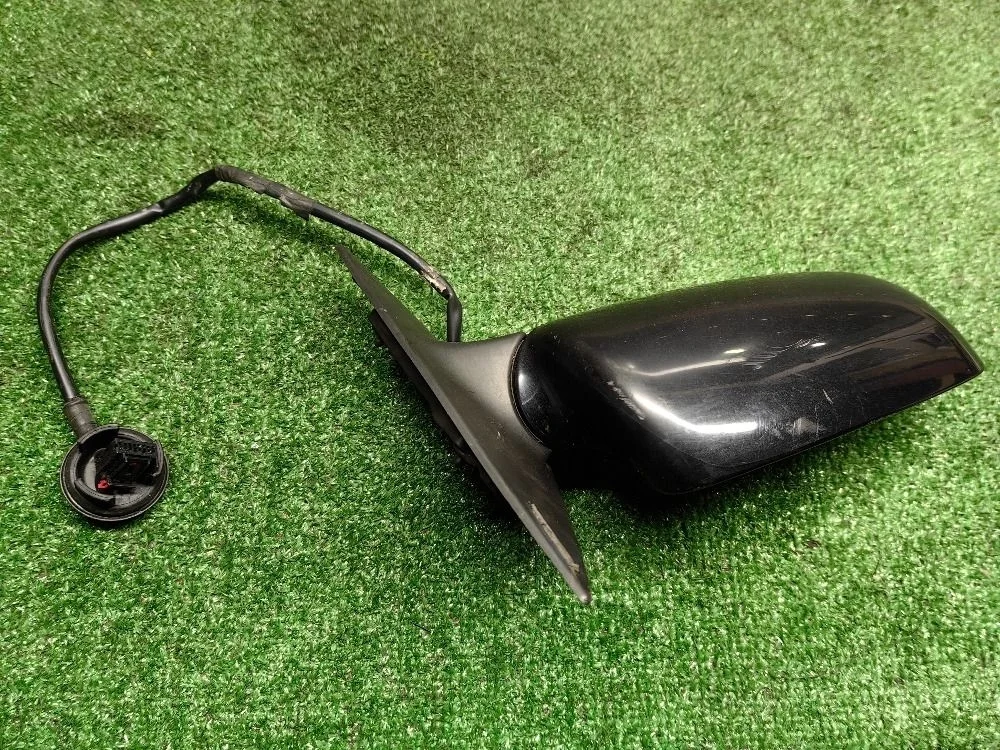 Зеркало боковое правое Audi A6 C6