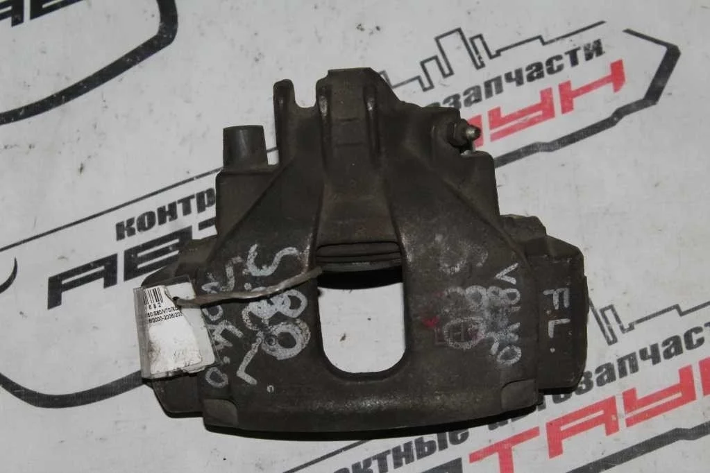 СУППОРТ В СБОРЕ VOLVO S60 S80 V70 XC70 RH RS SJ SW SZ TS ПЕРЕДНИЙ ЛЕВЫЙ 2WD 4WD 829 8251315