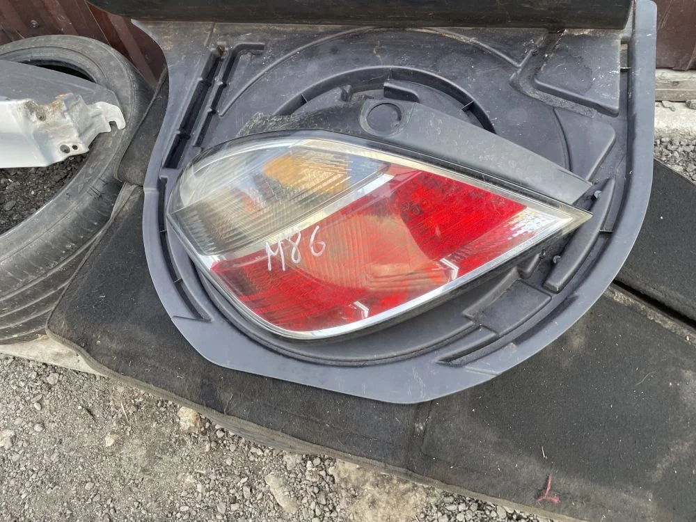 фонарь задний левый opel astra H 5d