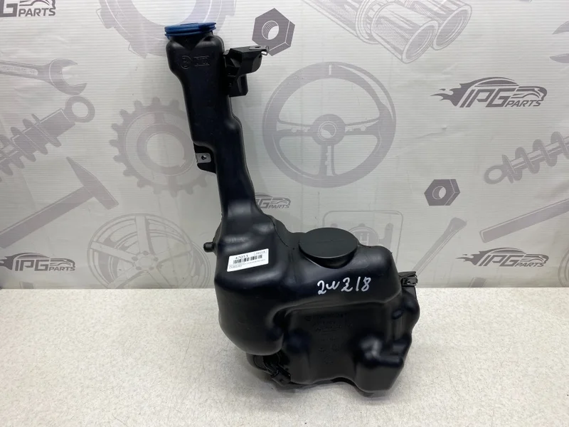 Бачок омывателя Mercedes-benz CLS 2011 C218