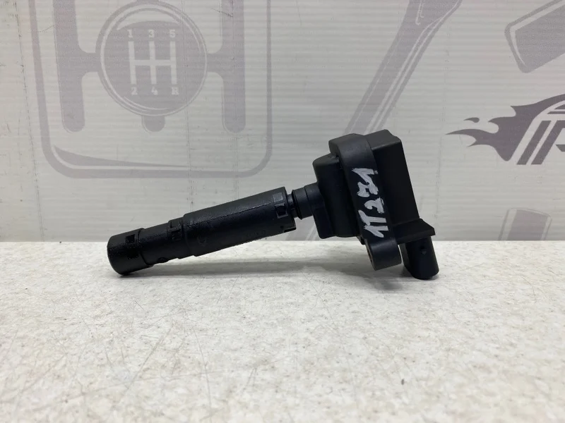 Катушка зажигания Mercedes-benz W204