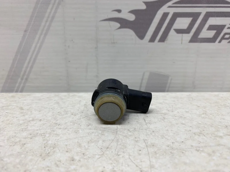 Датчик парктроника боковой Mercedes-benz 2013 W212